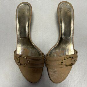 Dolce & Gabbana shoes, kitten heel, tan leather
